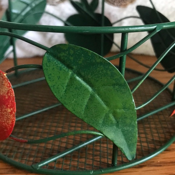 Vintage Apple Decor Hanging Basket - Picture 6 of 10